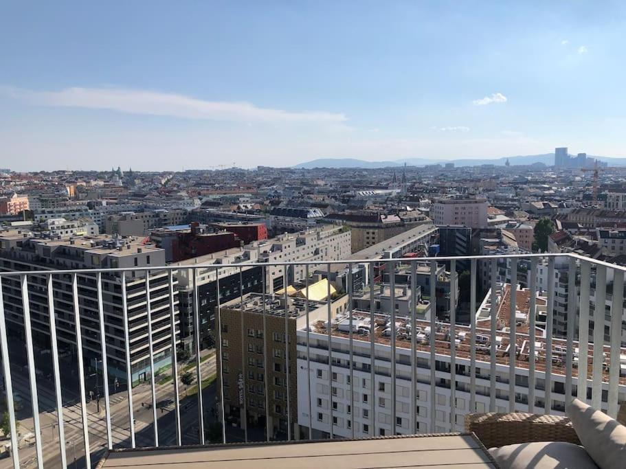 Appartement Stunning View Over Vienna In City Center Extérieur photo